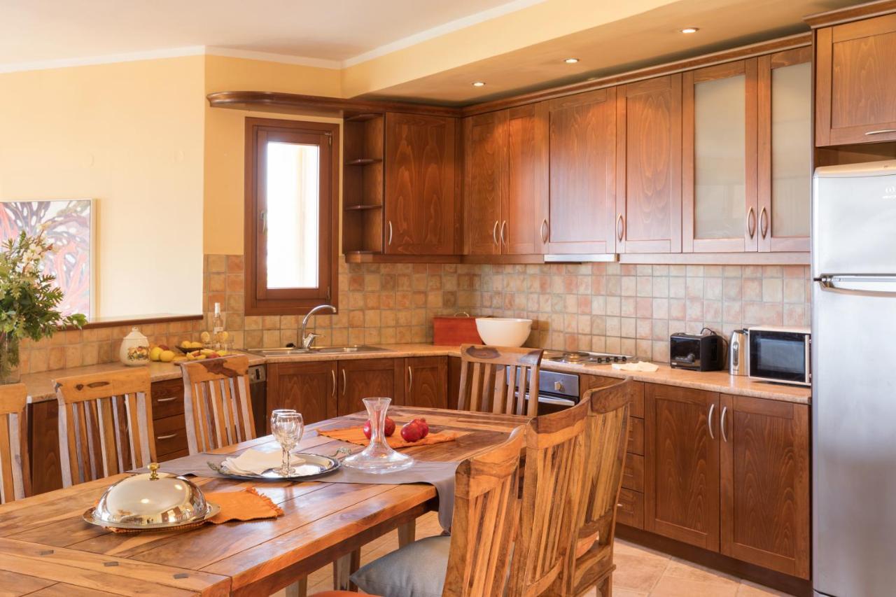 Dendrilia Villa & Suite By Rodostamo Collection Kassiopi Luaran gambar