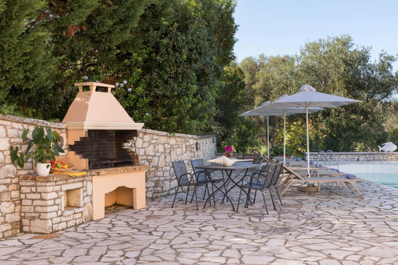 Dendrilia Villa & Suite By Rodostamo Collection Kassiopi Luaran gambar